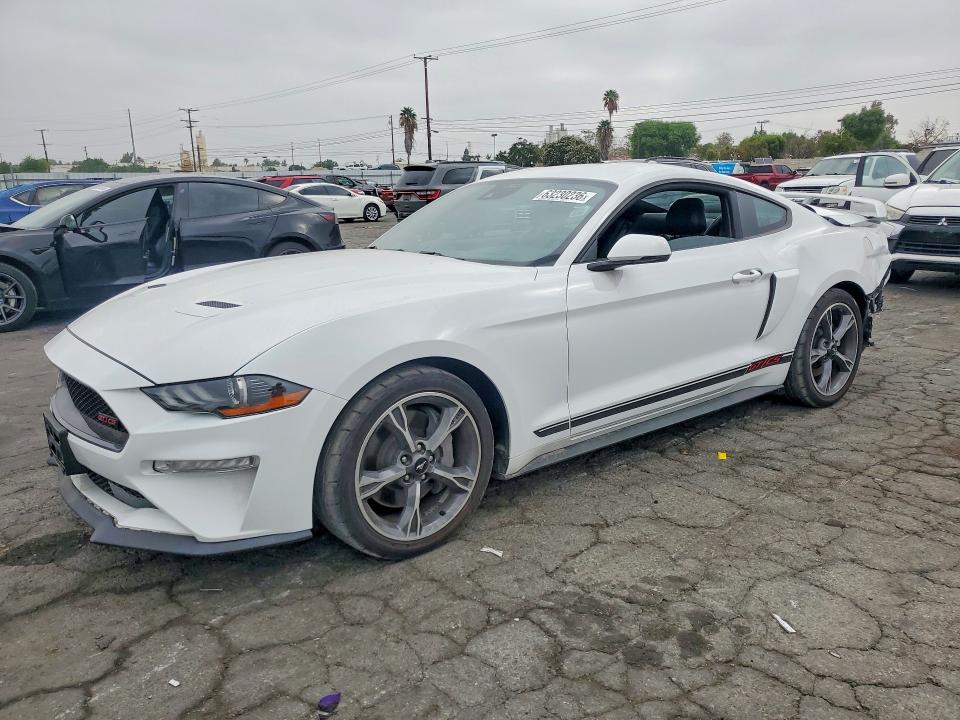 63230236 :رقم المزاد ، 1FA6P8CF5N5110921 vin ، 2022 Ford Mustang مزاد بيع