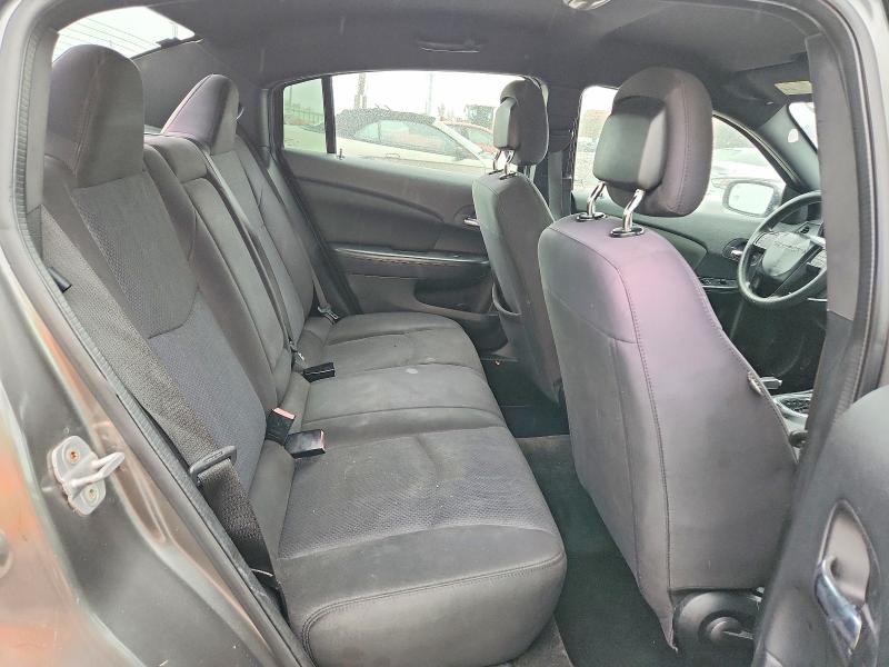 69903506 :رقم المزاد ، 1C3CCBAB3CN222799 vin ، 2012 Chrysler 200 مزاد بيع