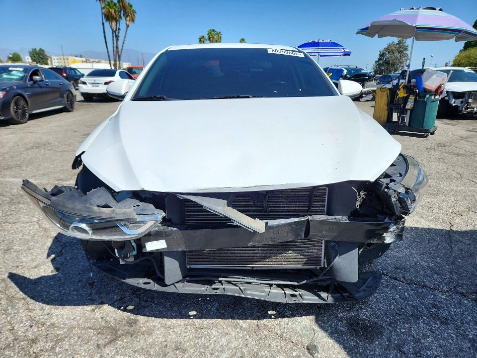 2018 Hyundai Elantra მანქანა იყიდება აუქციონზე, vin: 5NPD84LFXJH399313, აუქციონის ნომერი: 68693666