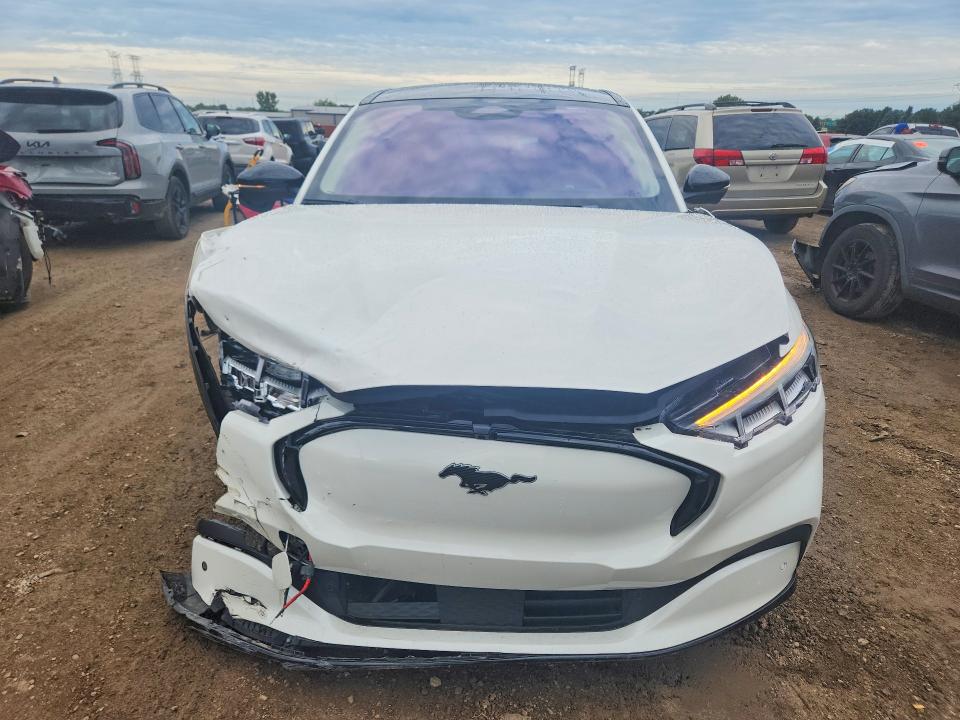 Продажа на аукционе авто 2023 Ford Mustang Mach-e, vin: 3FMTK3RM7PMA35300, номер лота: 69136866