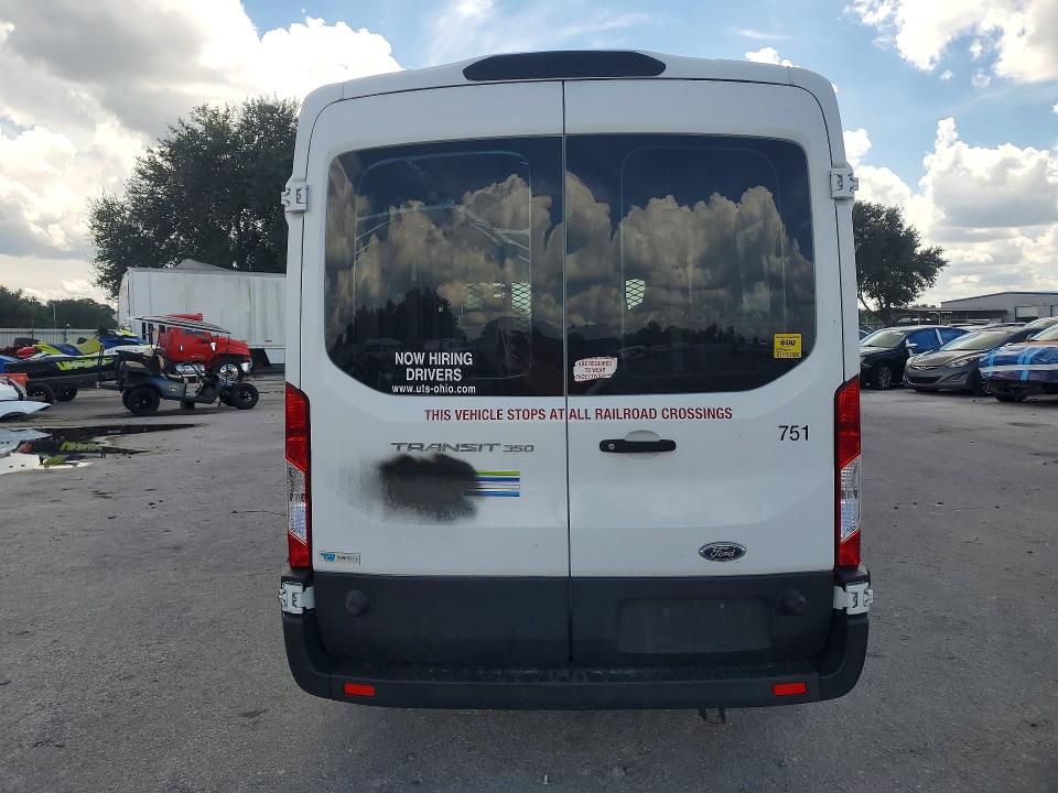 69908646 :رقم المزاد ، 1FBZX2CM2KKA83116 vin ، 2019 Ford Transit مزاد بيع