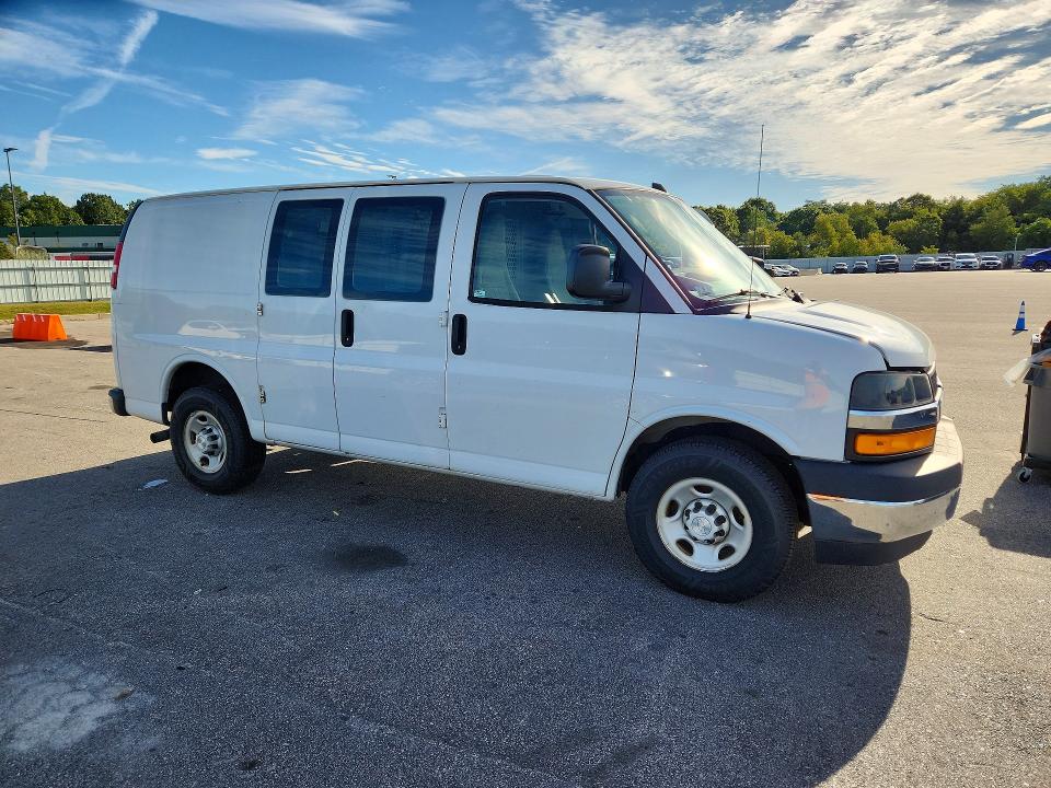 68414526 :رقم المزاد ، 1GCZGGFG6K1308125 vin ، 2019 Chevrolet Express G3500 مزاد بيع