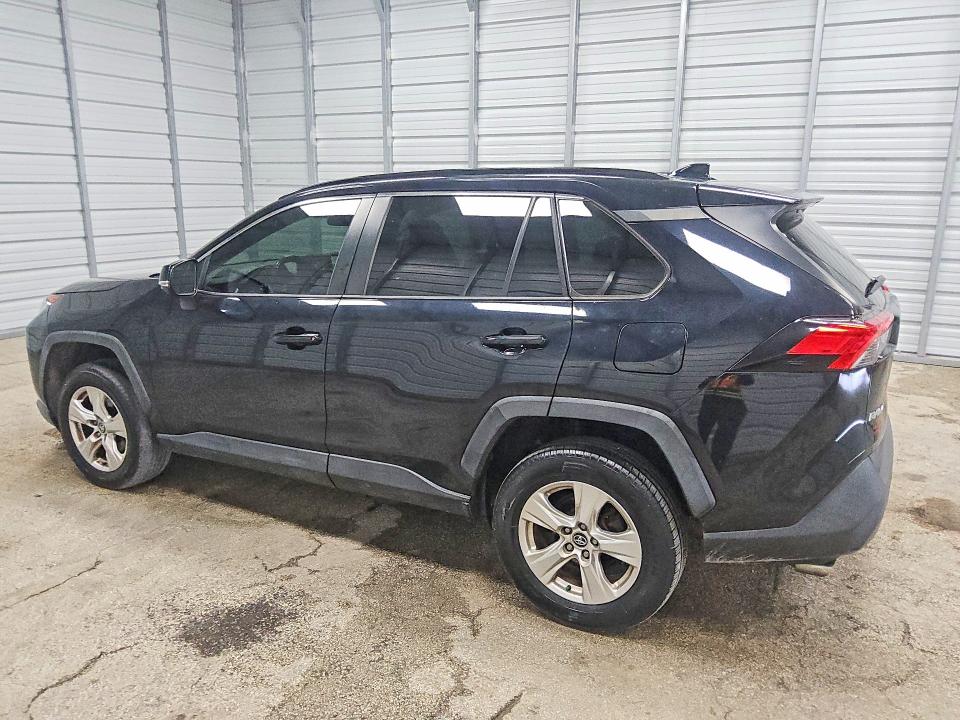 Продажа на аукционе авто 2021 Toyota Rav4, vin: 2T3P1RFV9MW171964, номер лота: 68590826