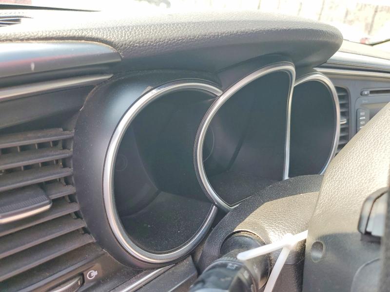70166686 :رقم المزاد ، 5XXGM4A76FG373881 vin ، 2015 Kia Optima مزاد بيع
