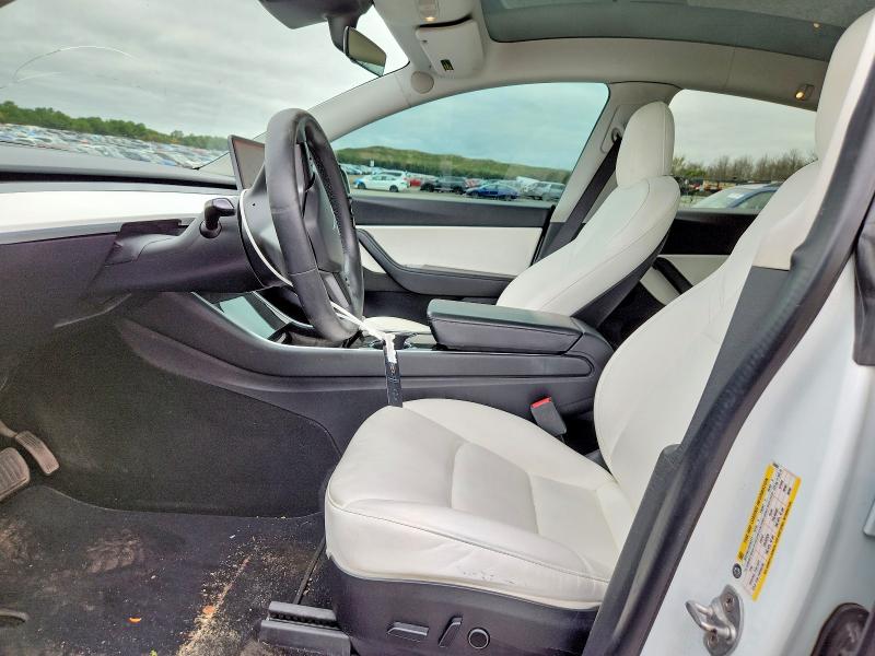 Продажа на аукционе авто 2021 Tesla Model Y, vin: 5YJYGDEE4MF089881, номер лота: 71042636