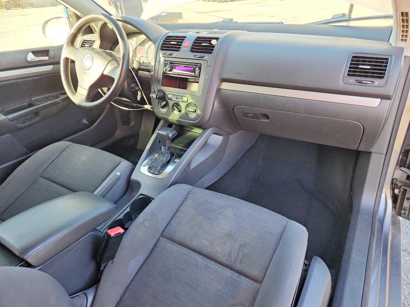 2009 Volkswagen Rabbit მანქანა იყიდება აუქციონზე, vin: WVWBB71K19W102817, აუქციონის ნომერი: 71290476