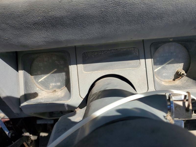 69813726 :رقم المزاد ، 2BCHV81J2JB516131 vin ، 1988 Jeep Wrangler مزاد بيع