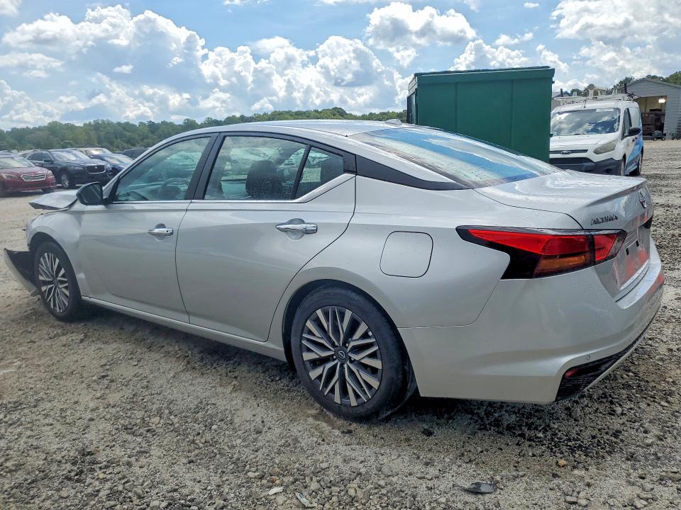 68767786 :رقم المزاد ، 1N4BL4DV3SN365121 vin ، 2025 Nissan Altima مزاد بيع