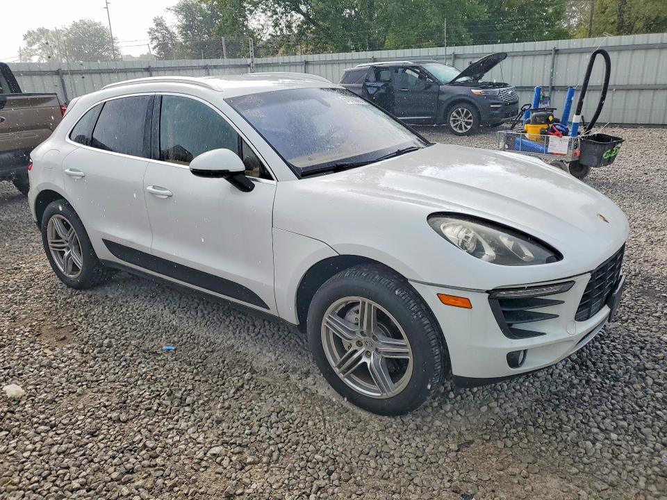 Aukcja sprzedaży 2015 Porsche Macan, vin: WP1AB2A55FLB50356, numer aukcji: 67979986