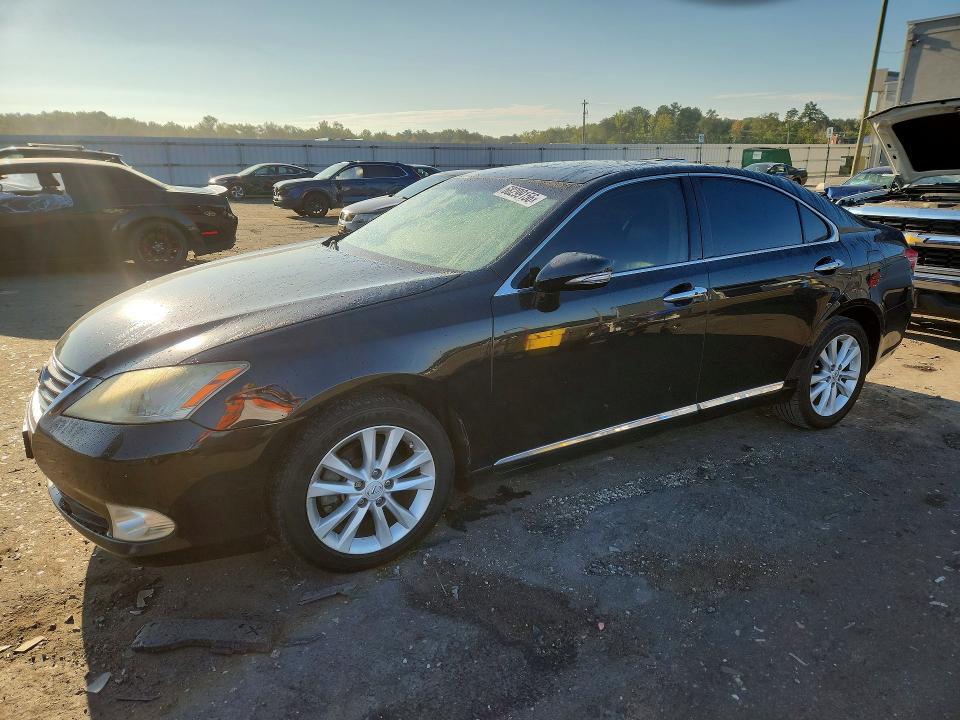 68299156 :رقم المزاد ، JTHBK1EG4A2403711 vin ، 2010 Lexus Es مزاد بيع