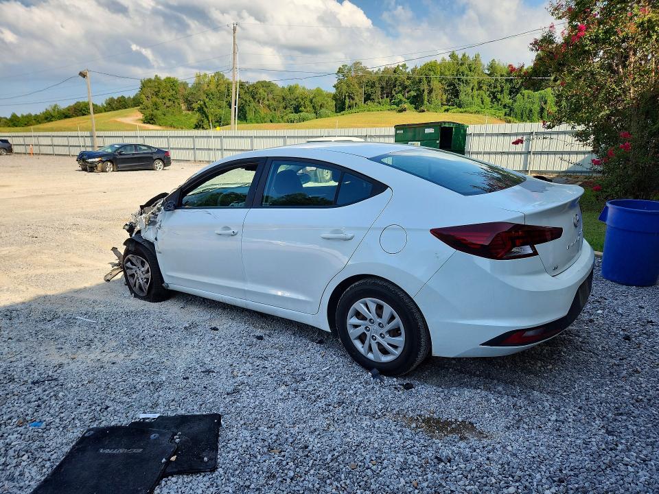 2020 Hyundai Elantra მანქანა იყიდება აუქციონზე, vin: 5NPD74LF4LH500626, აუქციონის ნომერი: 68196516