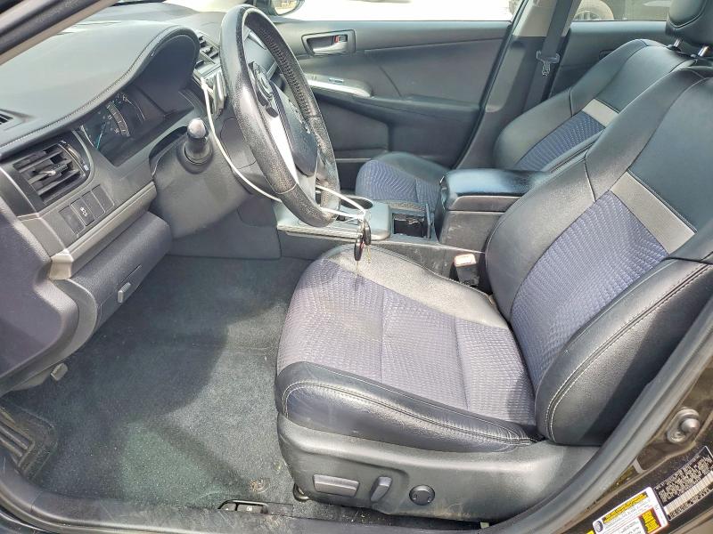 67669796 :رقم المزاد ، 4T1BF1FK5CU164813 vin ، 2012 Toyota Camry مزاد بيع