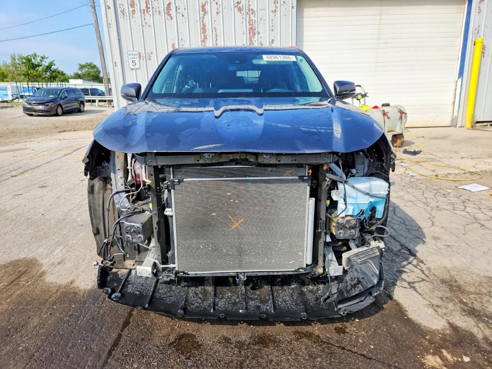68961306 :رقم المزاد ، 5TDBZRBH6MS555477 vin ، 2021 Toyota Highlander مزاد بيع