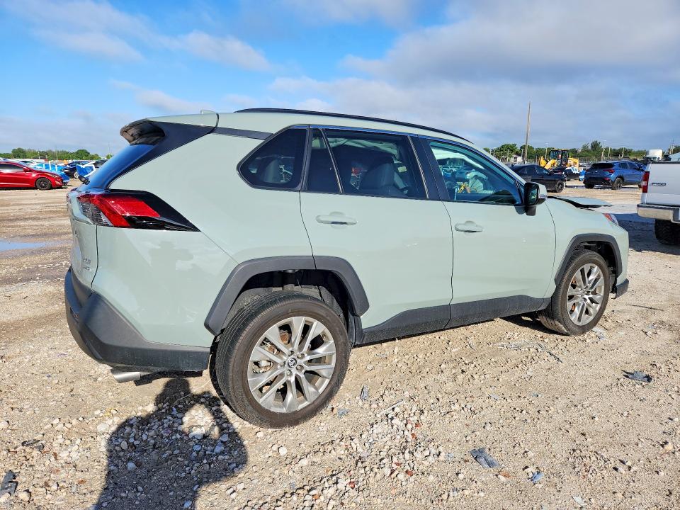 Продажа на аукционе авто 2023 Toyota Rav4, vin: 2T3A1RFV8PW407563, номер лота: 70220486