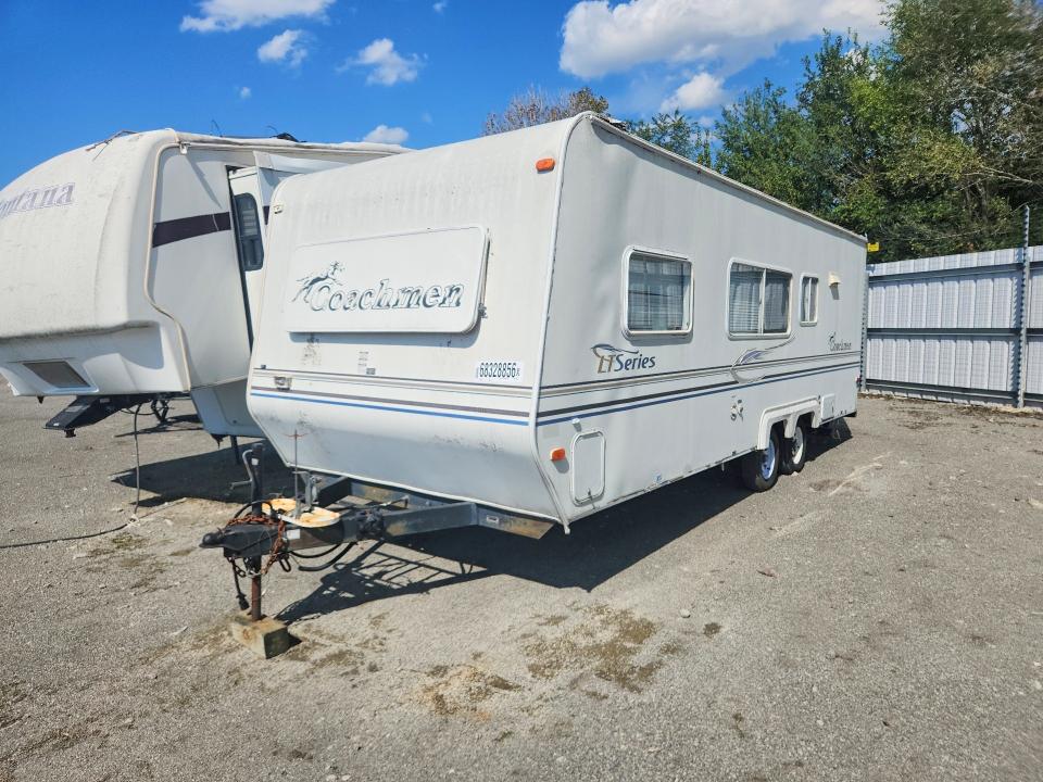 Aukcja sprzedaży 2003 Coachmen Spirierica, vin: 1TC2B041531204611        , numer aukcji: 68328856