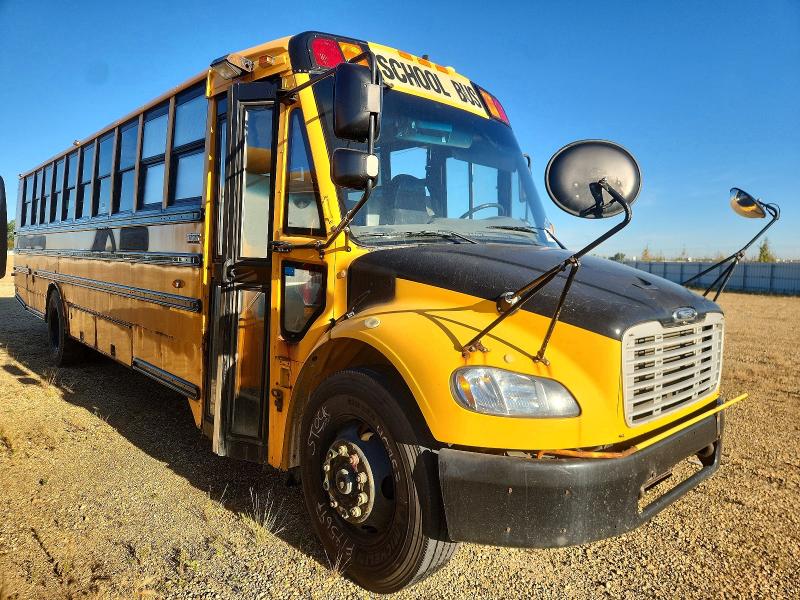 65990736 :رقم المزاد ، 4UZABRDU1BCAU5061 vin ، 2011 Thomas Saf-t-liner C2 مزاد بيع