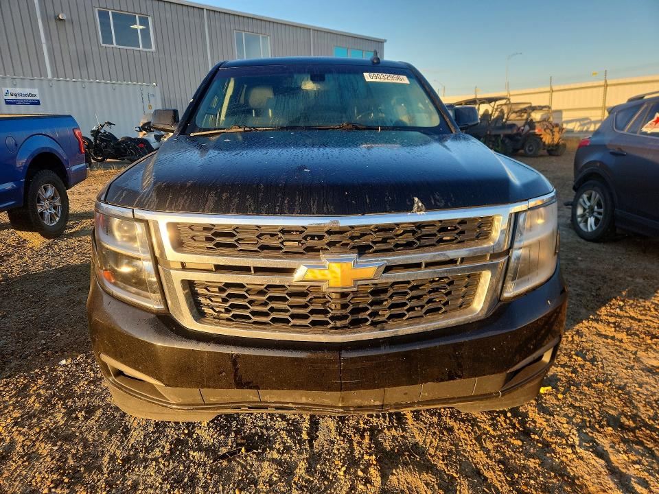 Продажа на аукционе авто 2019 Chevrolet Suburban, vin: 1GNSKGKC3KR307803, номер лота: 69032956
