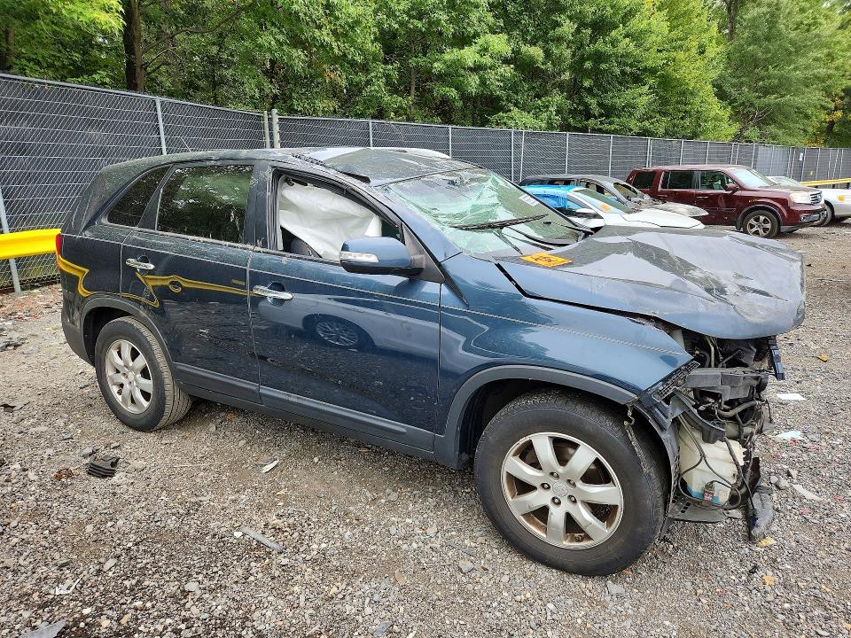 2012 Kia Sorento მანქანა იყიდება აუქციონზე, vin: 5XYKT3A67CG191743, აუქციონის ნომერი: 69595526