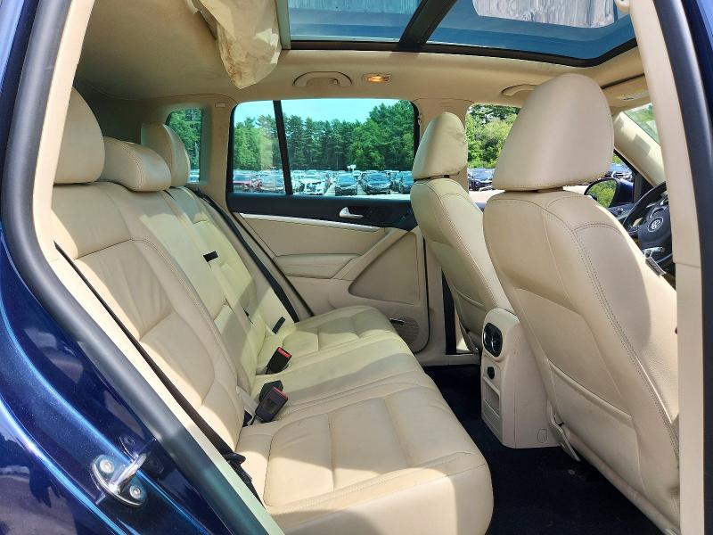 67330486 :رقم المزاد ، WVGBV7AX2CW607755 vin ، 2012 Volkswagen Tiguan مزاد بيع