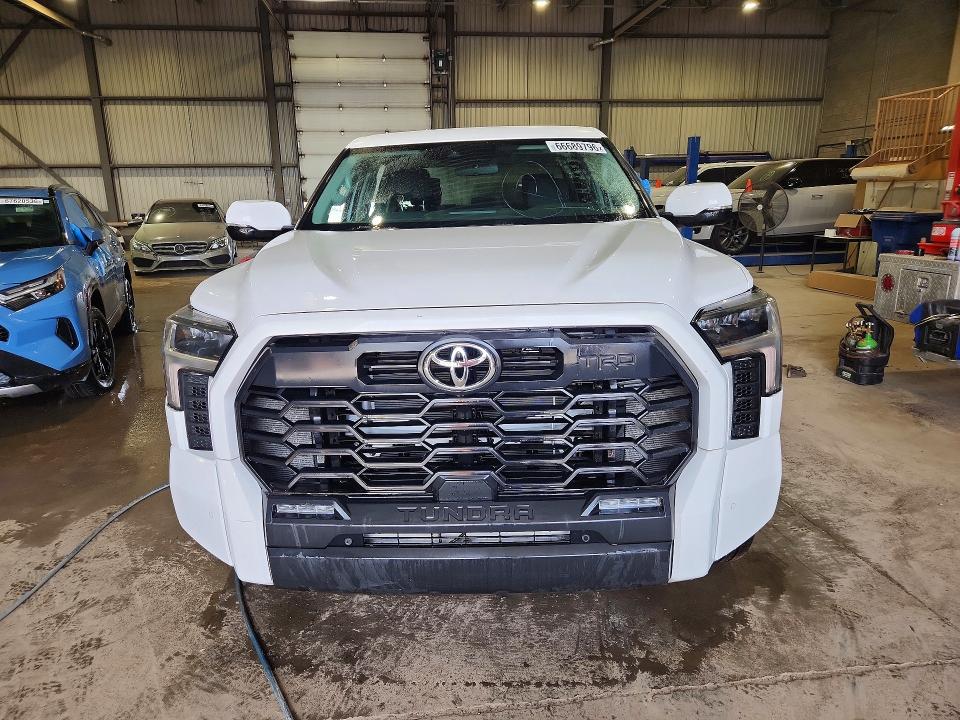Продаж на аукціоні авто 2024 Toyota Tundra, vin: 5TFLA5DB6RX223943, номер лоту: 66689796