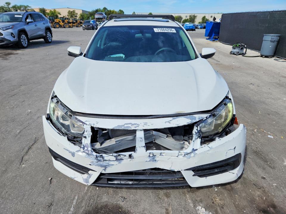 Продажа на аукционе авто 2017 Honda Civic, vin: 19XFC2F71HE003901, номер лота: 71084296