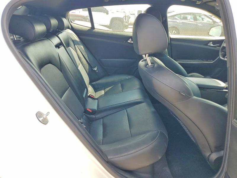 2020 Kia Stinger მანქანა იყიდება აუქციონზე, vin: KNAE15LA4L6073679, აუქციონის ნომერი: 70405336