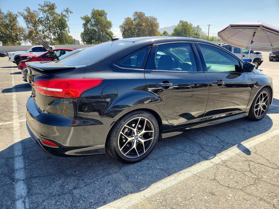 Продаж на аукціоні авто 2015 Ford Focus, vin: 1FADP3F27FL248993, номер лоту: 70292726