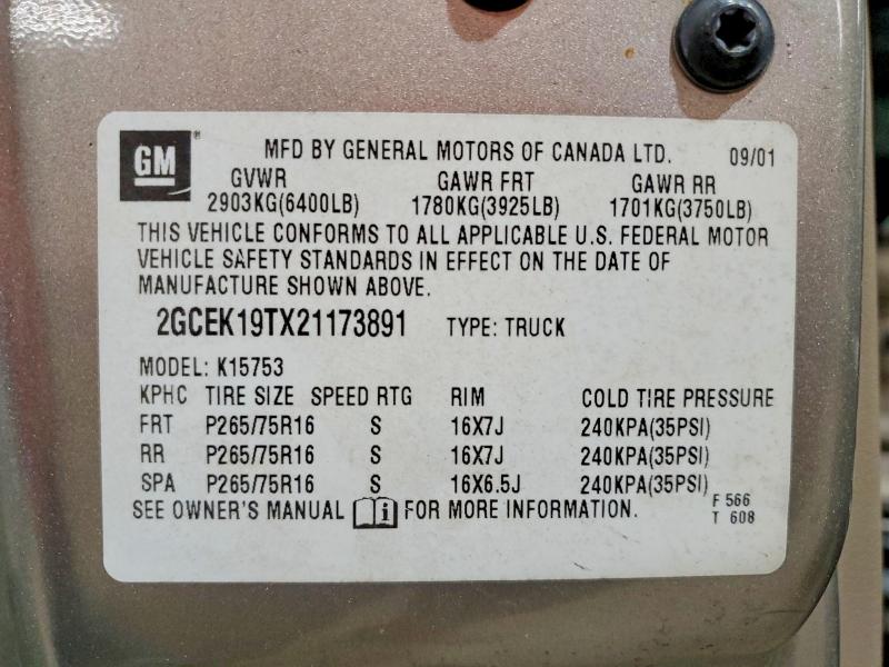 70832906 :رقم المزاد ، 2GCEK19TX21173891 vin ، 2002 Chevrolet Silverado مزاد بيع