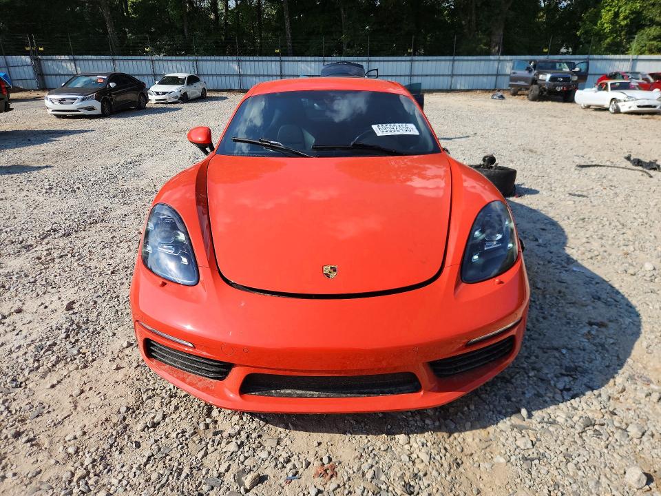 69592456 :رقم المزاد ، WP0AB2A84HS285509 vin ، 2017 Porsche Cayman مزاد بيع