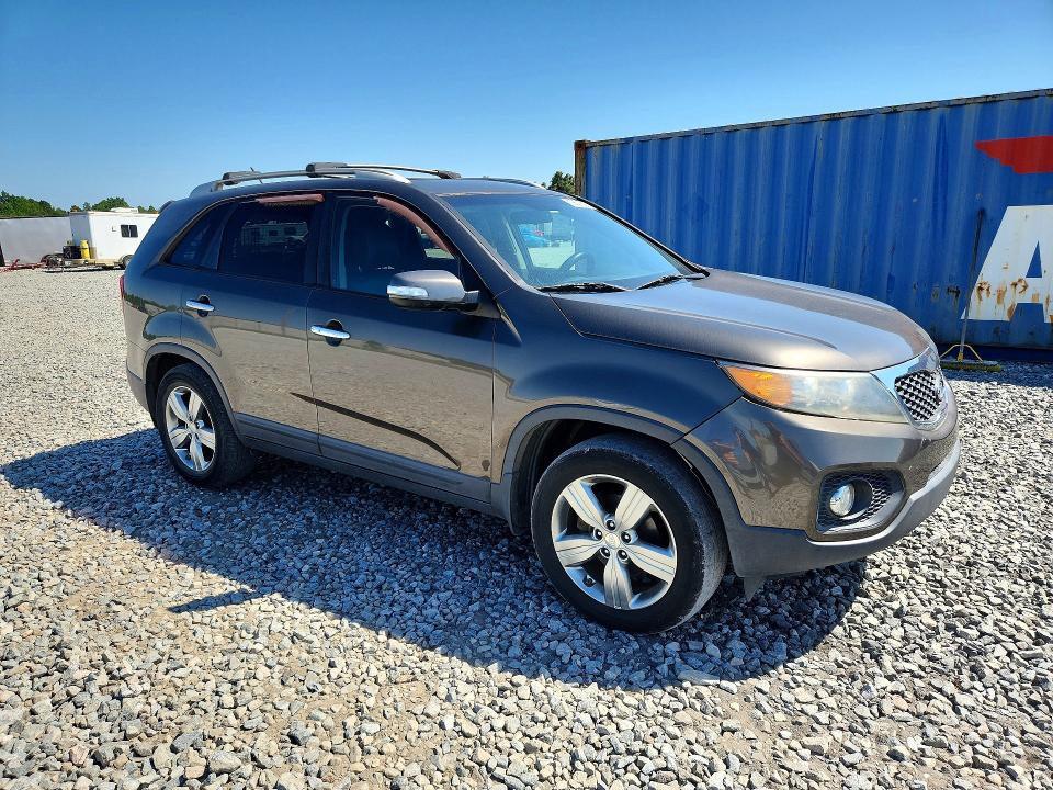 69691826 :رقم المزاد ، 5XYKU3A66DG343994 vin ، 2013 Kia Sorento مزاد بيع