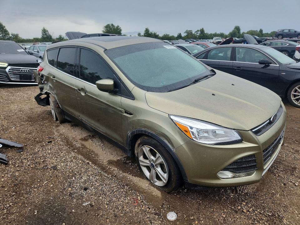 67905106 :رقم المزاد ، 1FMCU0GXXEUB24342 vin ، 2014 Ford Escape مزاد بيع