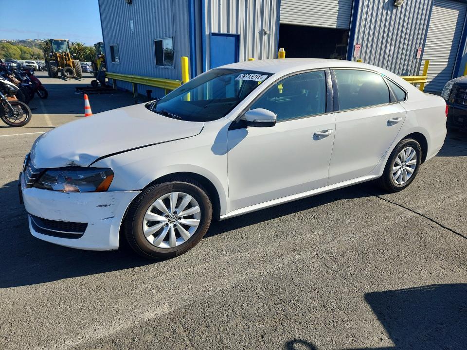 Auction sale of the 2013 Volkswagen Passat, vin: 1VWAP7A36DC023270, lot number: 69715916