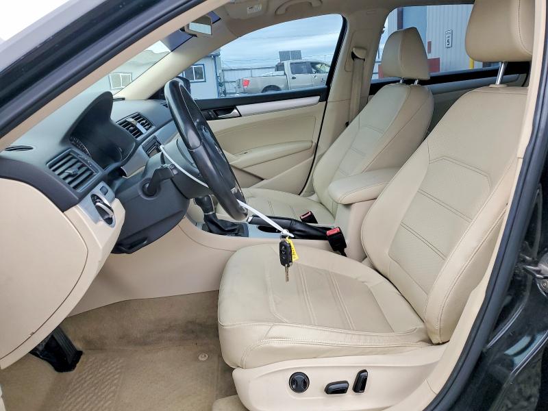 Продажа на аукционе авто 2013 Volkswagen Passat, vin: 1VWBP7A31DC102799, номер лота: 70538116