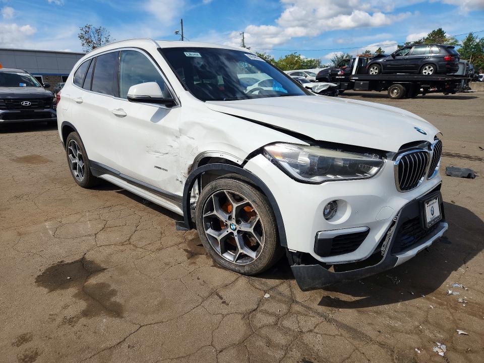 2016 Bmw X1 მანქანა იყიდება აუქციონზე, vin: WBXHT3C33GP881167, აუქციონის ნომერი: 69948076