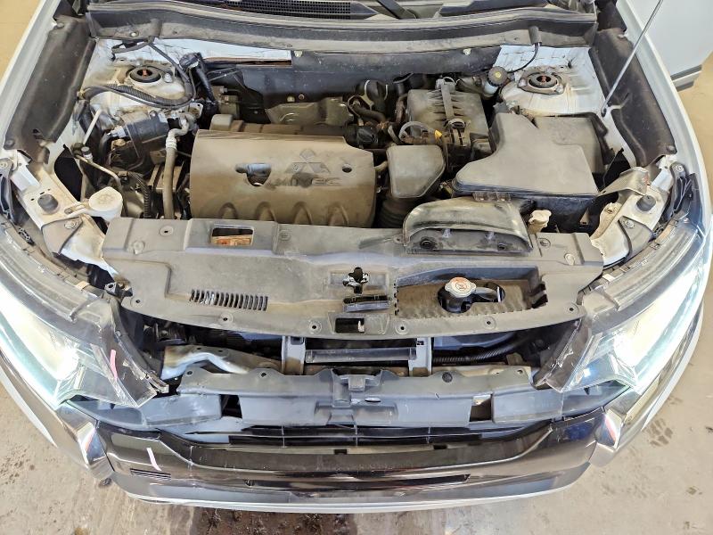 69109926 :رقم المزاد ، JA4AZ3A35KZ022671 vin ، 2019 Mitsubishi Outlander مزاد بيع
