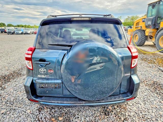 68212746 :رقم المزاد ، 2T3DK4DV7BW042768 vin ، 2011 Toyota Rav4 مزاد بيع