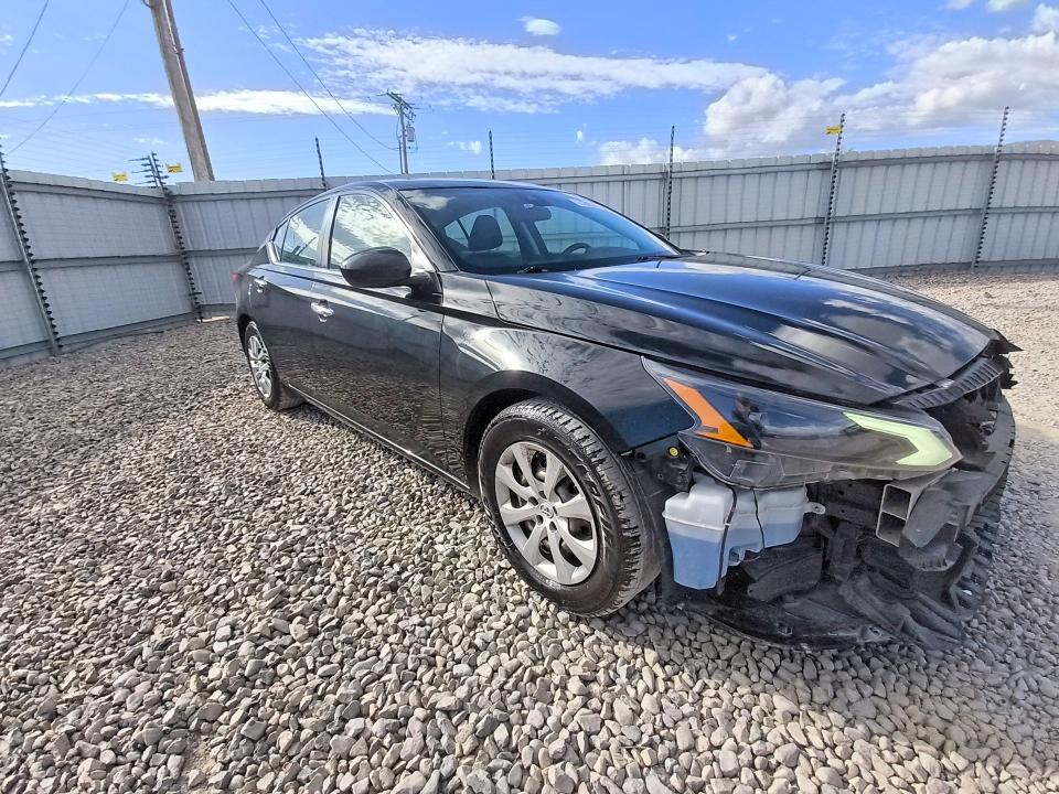 69174086 :رقم المزاد ، 1N4BL4BV2PN340799 vin ، 2023 Nissan Altima مزاد بيع