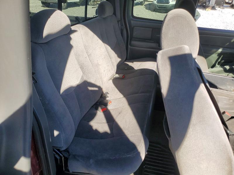 2004 Gmc Sierra მანქანა იყიდება აუქციონზე, vin: 1GTHK29U44E393797, აუქციონის ნომერი: 68607056