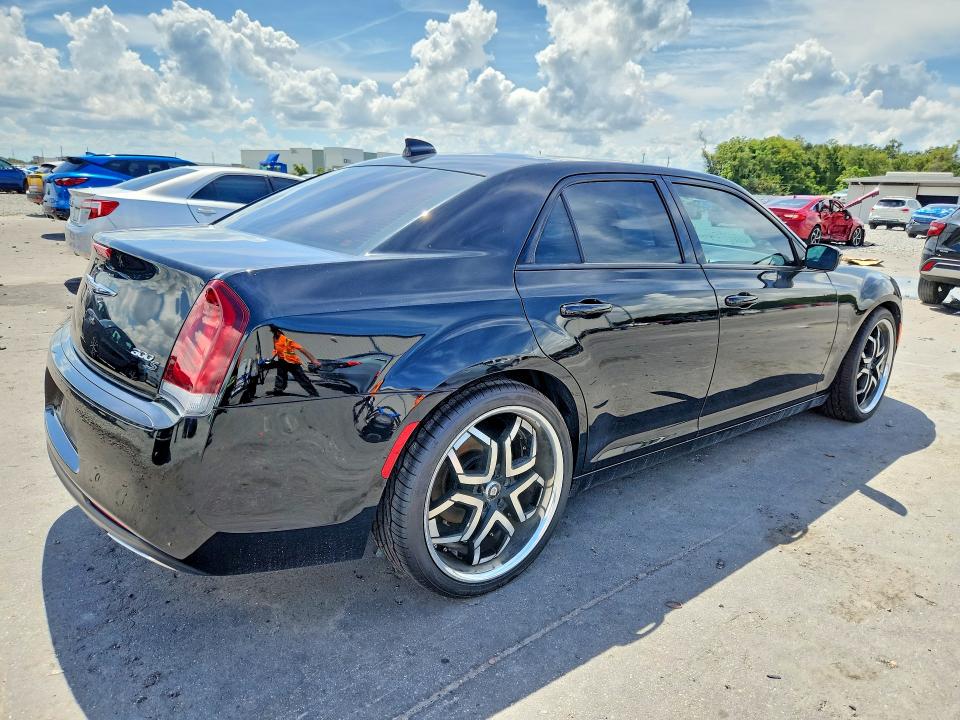 Aukcja sprzedaży 2019 Chrysler 300, vin: 2C3CCABG6KH548432, numer aukcji: 68424926