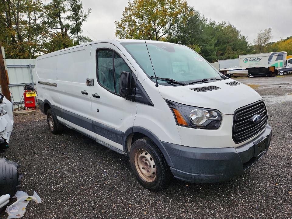 70894666 :رقم المزاد ، 1FTYE2YM7HKB51831 vin ، 2017 Ford Transit مزاد بيع