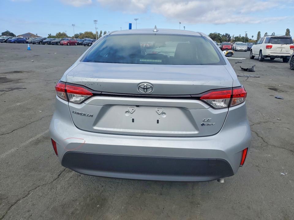 2026 Toyota Corolla Hybrid მანქანა იყიდება აუქციონზე, vin: JTDBCMFEXT3150940, აუქციონის ნომერი: 67323766