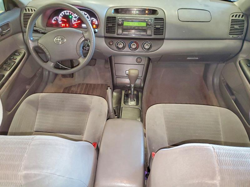 69807696 :رقم المزاد ، 4T1BE32K25U968302 vin ، 2005 Toyota Camry مزاد بيع
