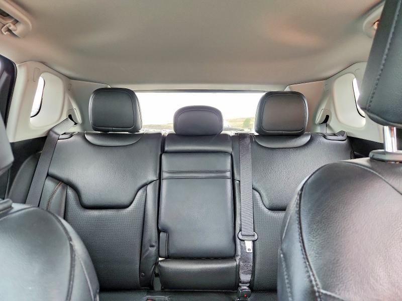67868416 :رقم المزاد ، 3C4NJDCB7JT400875 vin ، 2018 Jeep Compass مزاد بيع