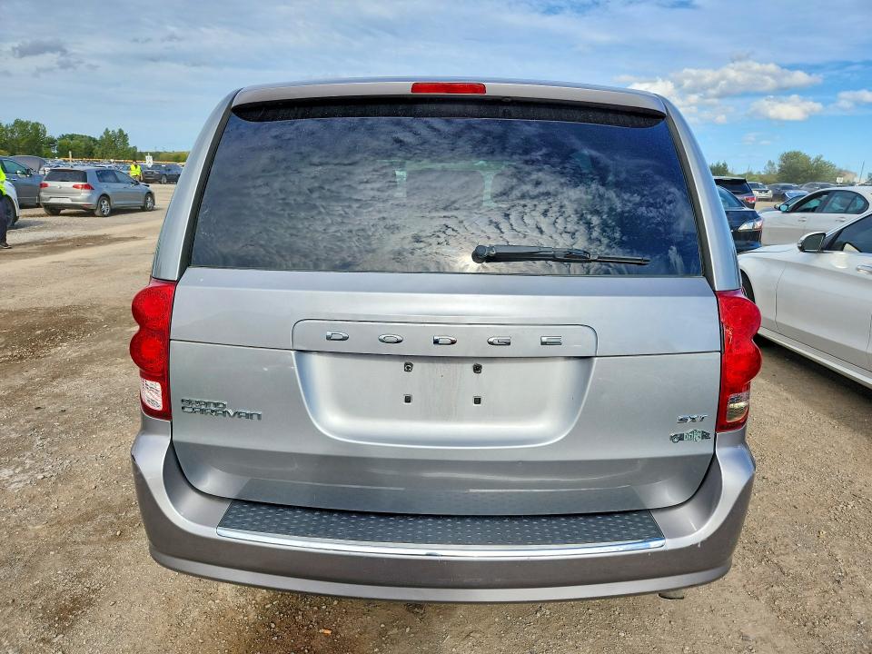 Продаж на аукціоні авто 2015 Dodge Grand Caravan, vin: 2C4RDGBG5FR502726, номер лоту: 68495616