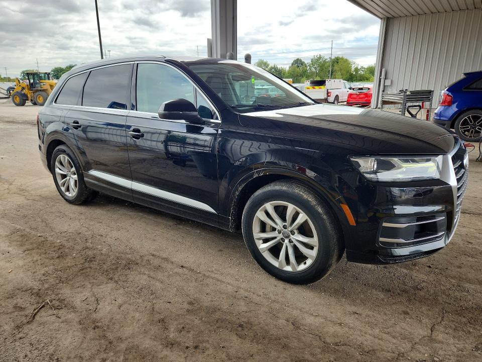Продажа на аукционе авто 2018 Audi Q7, vin: WA1LAAF70JD024646, номер лота: 68887056
