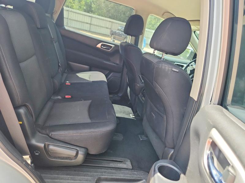 Продажа на аукционе авто 2017 Nissan Pathfinder, vin: 5N1DR2MN6HC629079, номер лота: 70353586