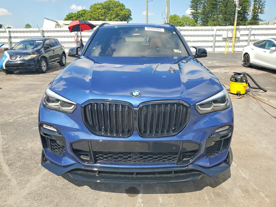 68402066 :رقم المزاد ، 5UXJU2C58KLN64748 vin ، 2019 Bmw X5 مزاد بيع