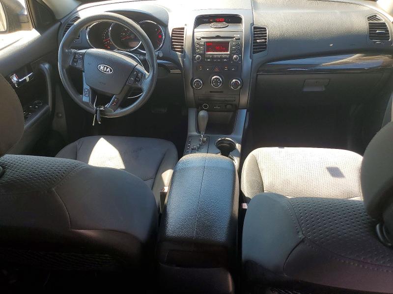2011 Kia Sorento მანქანა იყიდება აუქციონზე, vin: 5XYKT3A14BG107087, აუქციონის ნომერი: 70849616