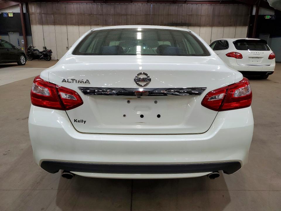 2017 Nissan Altima მანქანა იყიდება აუქციონზე, vin: 1N4AL3AP6HC485477, აუქციონის ნომერი: 69530116