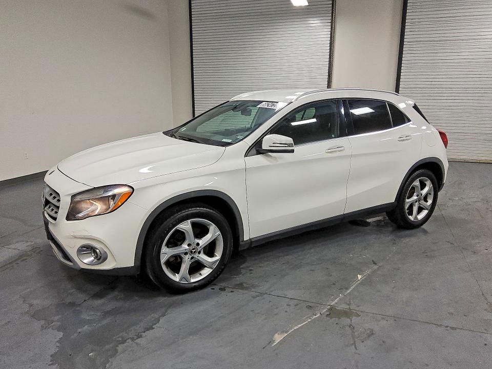 66247256 :رقم المزاد ، WDCTG4GB8JJ500596 vin ، 2018 Mercedes-benz Gla مزاد بيع